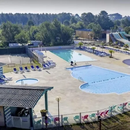 La Lette Fleurie - Mobil Spacieux Climatise 6-8 Personnes Equipe En 4 Etoiles Kemp
