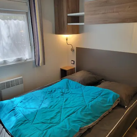 La Lette Fleurie - Mobil Spacieux Climatise 6-8 Personnes Equipe En 4 Etoiles